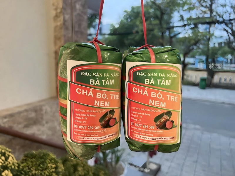 Chả bò là món ăn được người dân thành phố Hồ Chí Minh luôn yêu thích